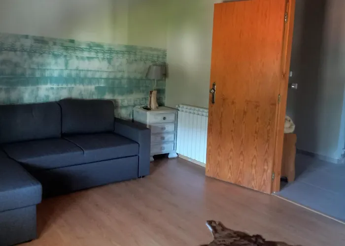 Casas Do Patrao Ii Sabugueiro (Guarda)